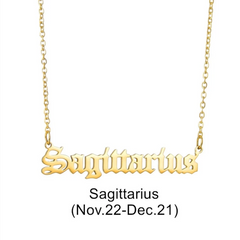 Collar con colgante de signo del zodiaco en fuente antigua en inglés - Oro