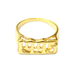 1995 Vintage Old English Birth Year Gold Metal Ring